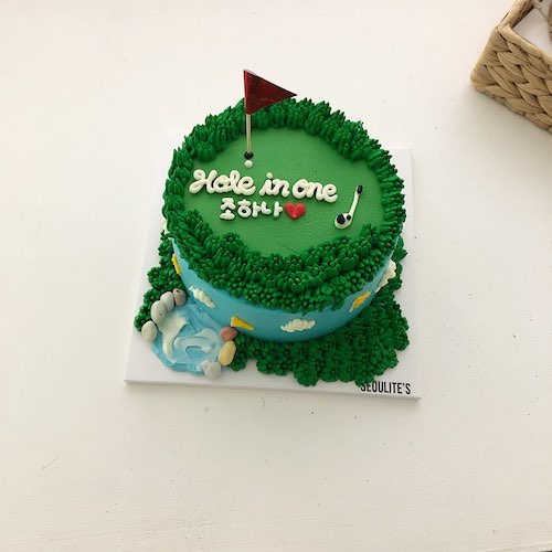 誕生日サプライズは韓国で 可愛すぎるデコレーションケーキ Emmary エマリー By Teamcinderella