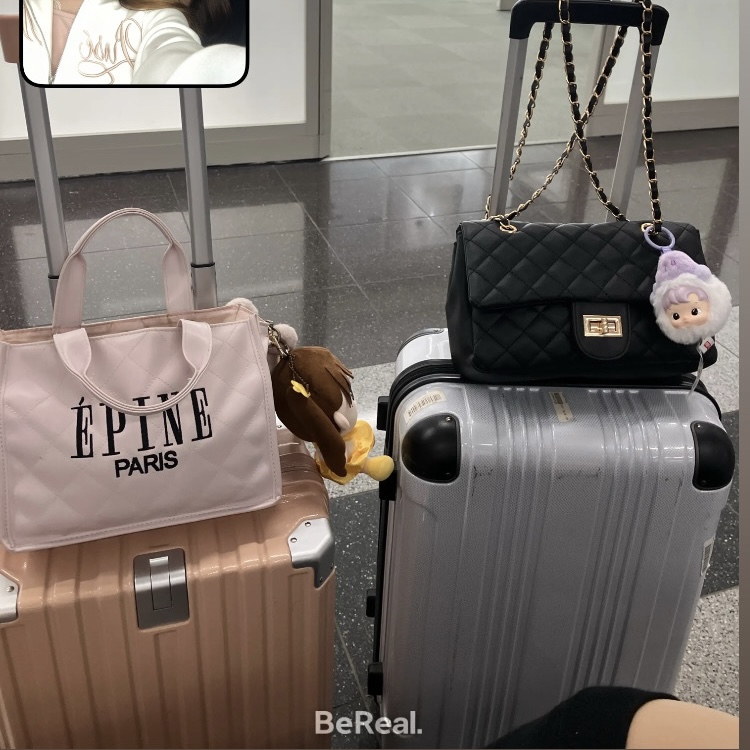 キャリーケースの写真